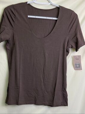 Numi The Semi Fitted Undershirt - Truffle Brown